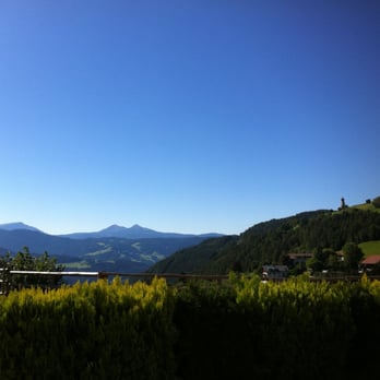 Buschenschank - Austrian Near Me - Lengstein, BZ
