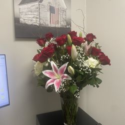 Capitol Hill Florist, Gifts & Flower Delivery - Flowers