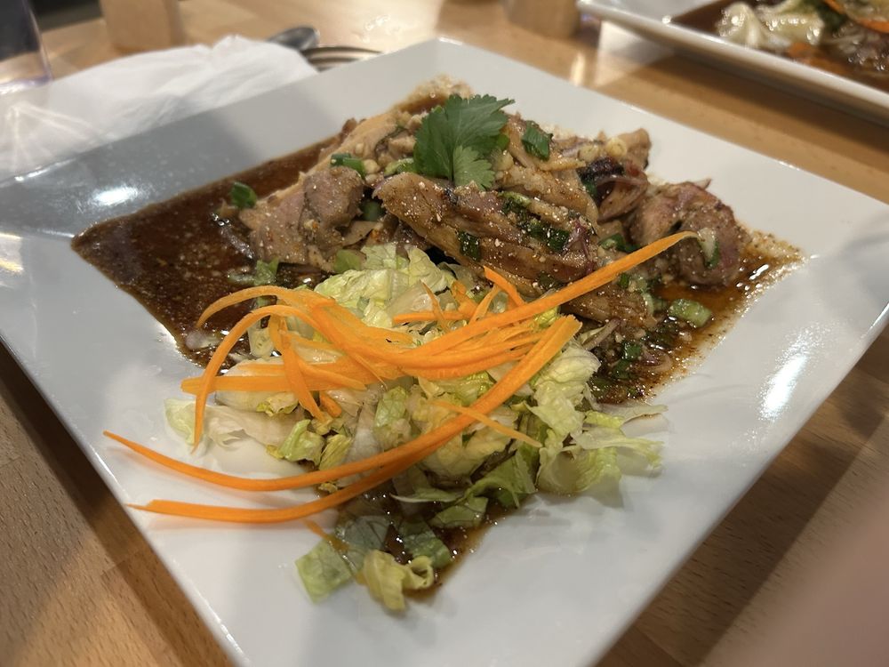 Food from Kinn Thai Eatery
