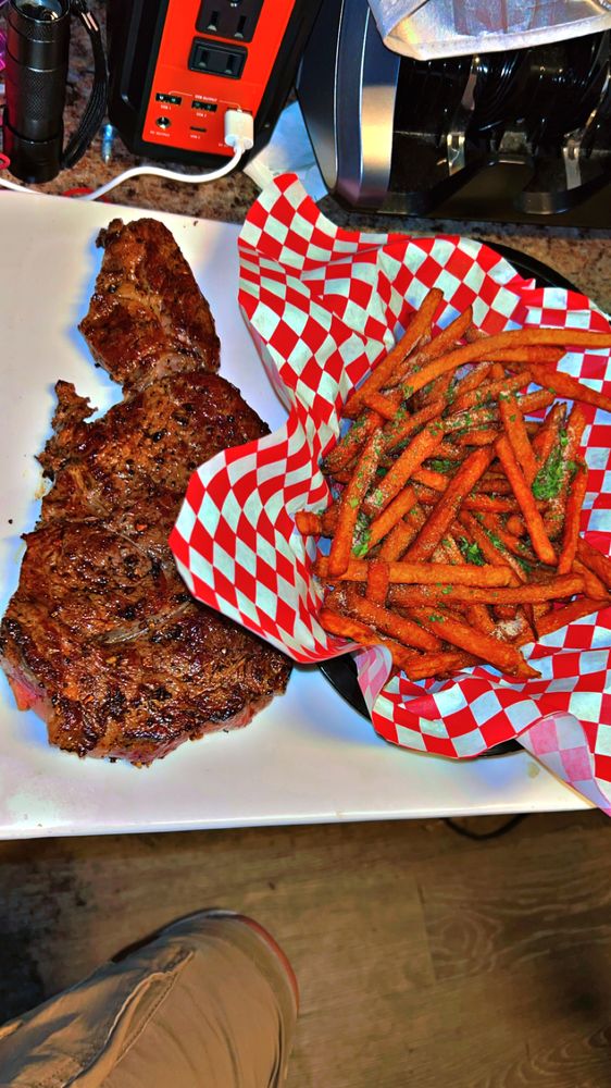 Social spots from Whiskey River