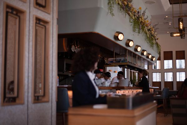 Walnut Street Cafe by null