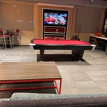 Tru by Hilton Midland - Pool table - Hotels Near Me - Midland, Texas Tru by Hilton Midland - Pool table - Hotels Near Me - Midland, Texas