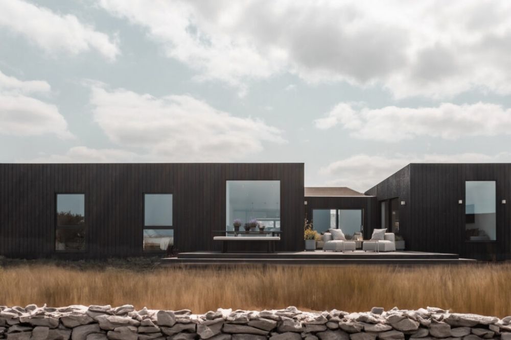 Slide of Hometech Construction and Development