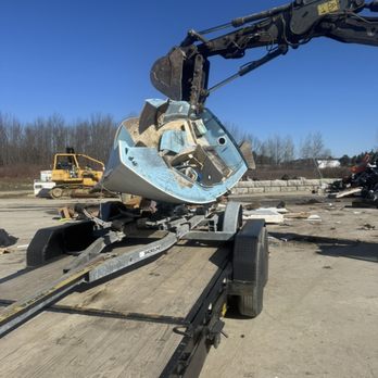 Vanished Junk Removal - Yes we haul nearly anything even boats! - Demolition Services Near Me Vanished Junk Removal - Yes we haul nearly anything even boats! - Demolition Services Near Me