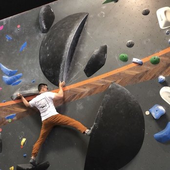 Flowstone Climbing - V4-V6. Getting worked. Fun fail. - Gyms Near Me - Redlands, California Flowstone Climbing - V4-V6. Getting worked. Fun fail. - Gyms Near Me - Redlands, California