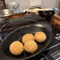 Zhi Wei Cafe - Red bean filling