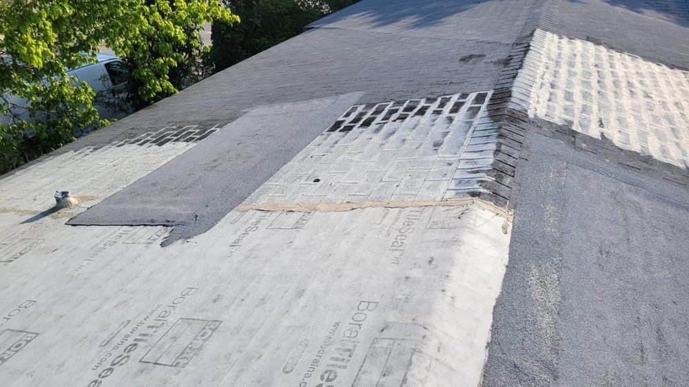 Slide of Moss Construction Group