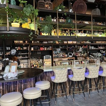 Double Trouble Caffeine & Cocktails - the bar - Coffee & Tea Near Me - Houston, Texas