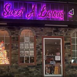 Sweet A Licious - Outside of our shop, displaying our beautiful Christmas Tree