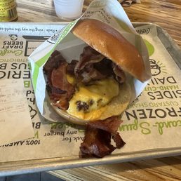 Ultimate Bacon Cheeseburger
