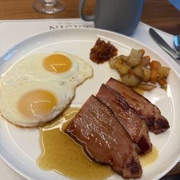 Glazed ham & eggs Glazed ham & eggs