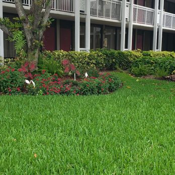 Ramada by Wyndham Naples - Hotels Near Me - Naples, Florida Ramada by Wyndham Naples - Hotels Near Me - Naples, Florida