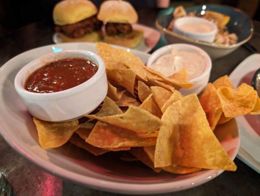 Swine Restaurant, Moonshine & Whiskey Bar by null