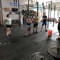 Verdant CrossFit - Beginning of a small class