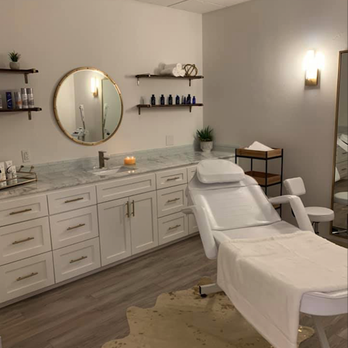 Skinn Bar - Skin Care Near Me - Frisco, Texas Skinn Bar - Skin Care Near Me - Frisco, Texas