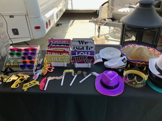Photo Booths & Props - Photo Booths & Props Photo Booths & Props - Photo Booths & Props