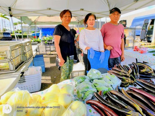 Kinoole Farmers Market by null
