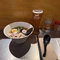 Tora-Ya Ramen - Amazing, cozy place for ramen in Quebec City !