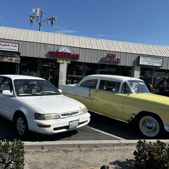Springdale Cafe - Storefront with 55 Chevy. - Breakfast & Brunch Near Me - Huntington Beach, California Springdale Cafe - Storefront with 55 Chevy. - Breakfast & Brunch Near Me - Huntington Beach, California