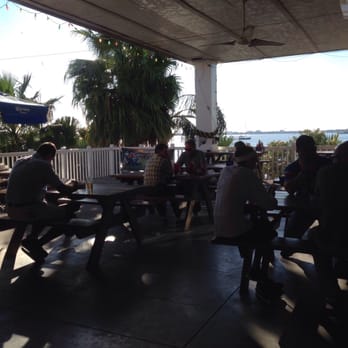 Sam's Sunset - Sports Bars Near Me - Seabrook, Texas