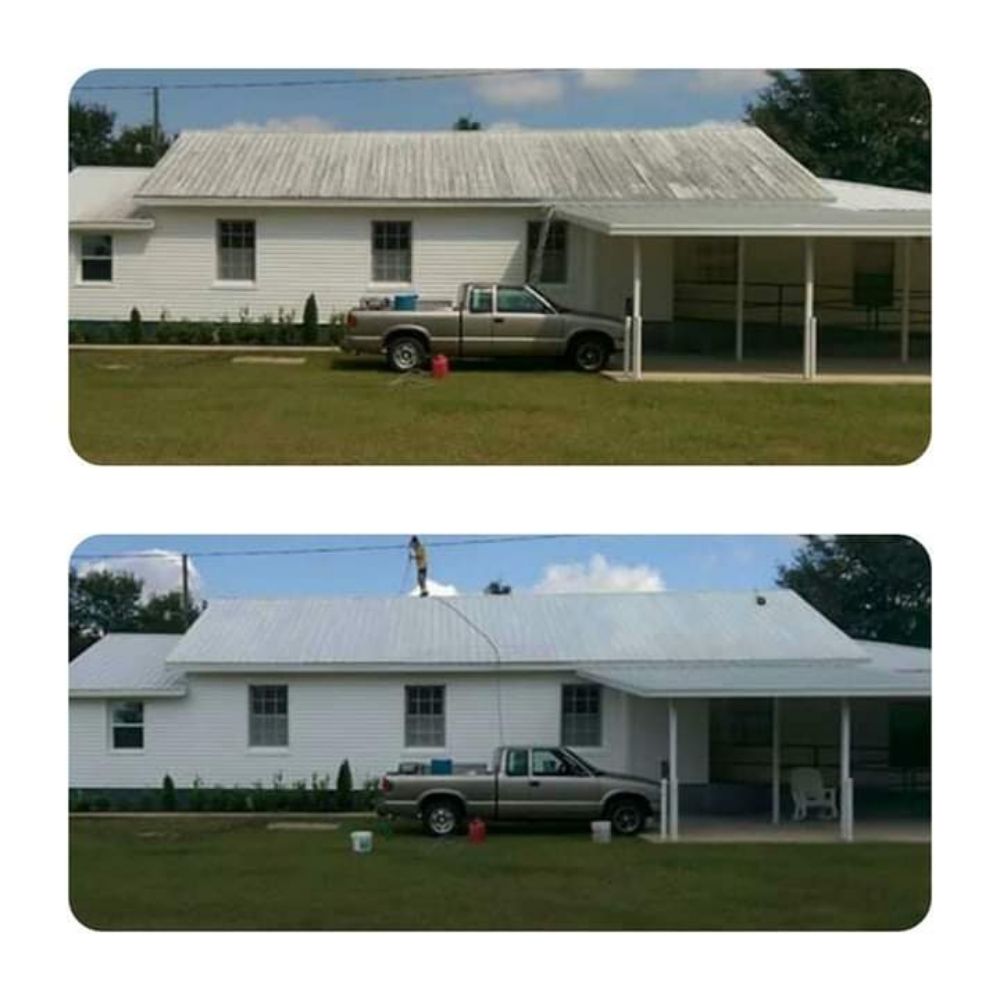 Slide of True Colors Housewashing & Restorations