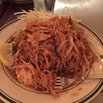Amina Thai - Chicken Pad Thai - Thai Near Me - Silver Spring, Maryland Amina Thai - Chicken Pad Thai - Thai Near Me - Silver Spring, Maryland