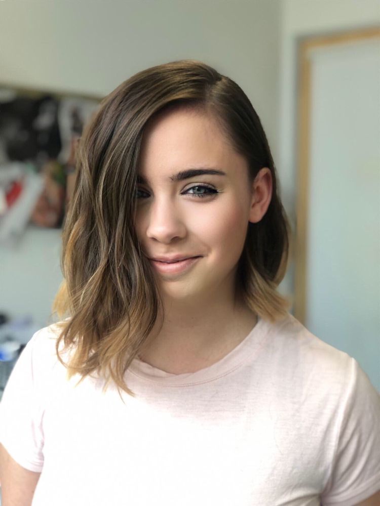 Angelique Dubois Logo