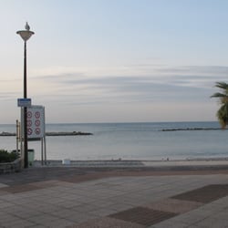 Promenade des Flots Bleus
