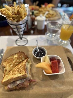 Breakfast at Antonio's by null