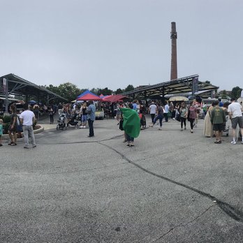 Bloomington Community Farmer's Market - Panoramic view...just a taste - Farmers Market Near Me - Bloomington, Indiana