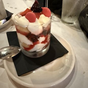 Mangia - Triple berry tiramisu - Italian Near Me - Orlando, Florida