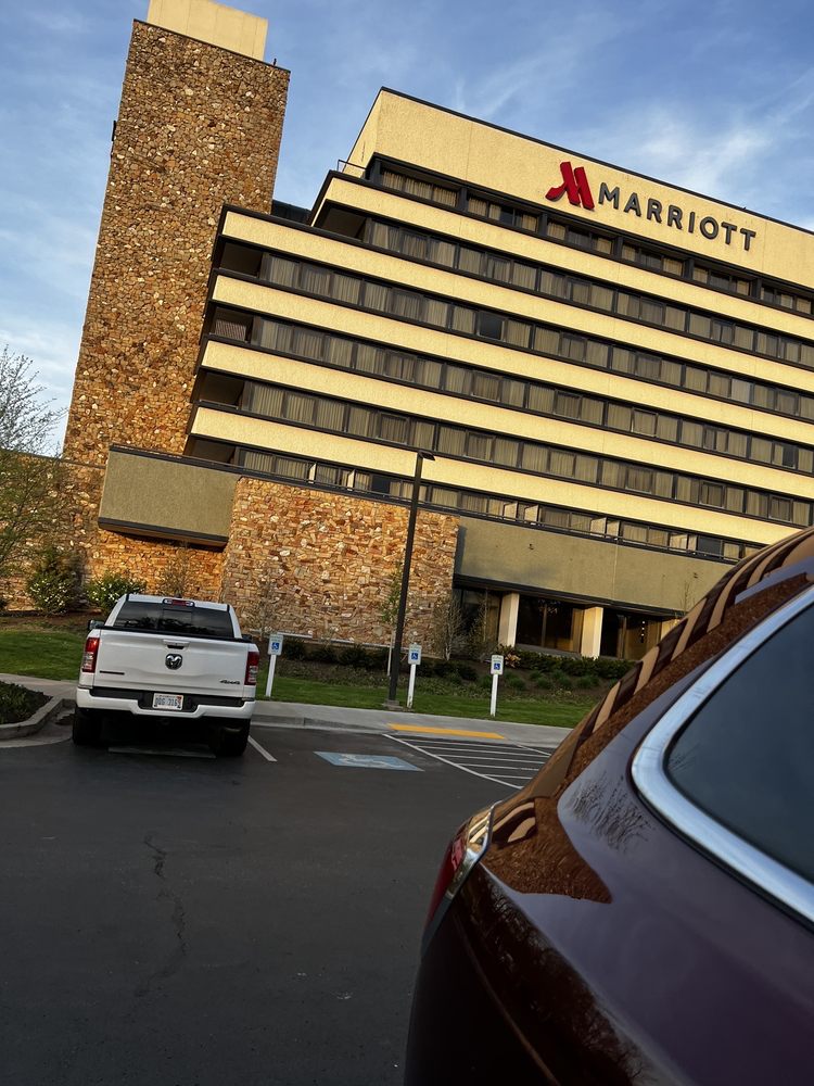 LEXINGTON GRIFFIN GATE MARRIOTT RESORT & SPA 80 Photos & 142 Reviews