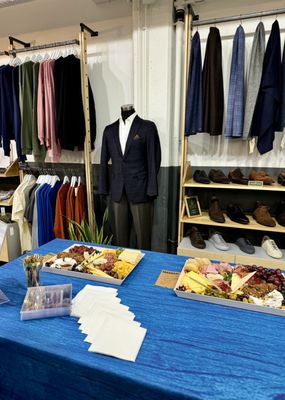 OMJ Clothing by null