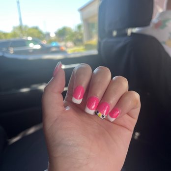 Le Nails - When joe was doing my nails he messed up and they are clumped and not the same length on both hands but he was very nice. - Nail Salons Near Me - Destin, Florida Le Nails - When joe was doing my nails he messed up and they are clumped and not the same length on both hands but he was very nice. - Nail Salons Near Me - Destin, Florida