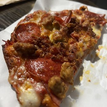 PizzaMan Dan's - Personal Meatsa Pizza - Pizza Near Me - Carpinteria, California