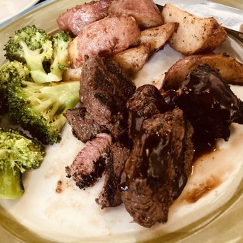 Fins & Tales - Steak tips Awesome - Seafood Near Me - Southbridge, Massachusetts