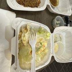 Tepanyaki Japanese Steak House and Sushi Bar - Side salad