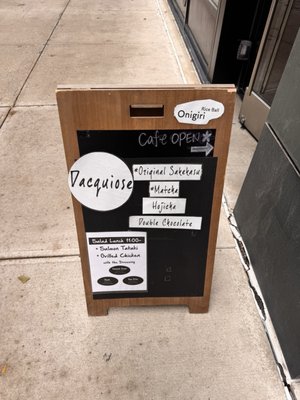 Cafe miomio / Bar Mutsumi by null