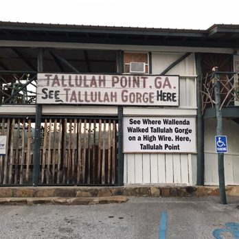 Tallulah Point Overlook - Souvenir Shops Near Me - Tallulah Falls, Georgia