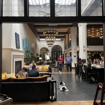 Café Fig - Interior - Cafes Near Me - Los Angeles, California