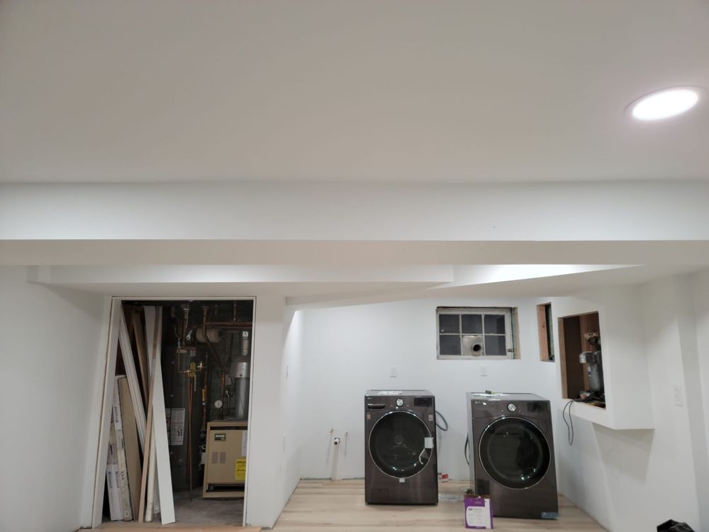 Slide of Mj & M Construction