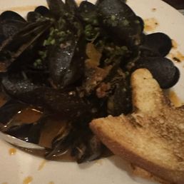 Mussels dinner portion Mussels dinner portion