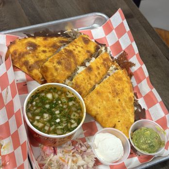 Taco Chinoz - Beef birria quesadilla - Tacos Near Me - Manassas, Virginia Taco Chinoz - Beef birria quesadilla - Tacos Near Me - Manassas, Virginia