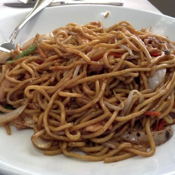Ty Ginger Asian Bistro - Chicken Lomein - Asian Fusion Near Me - Dublin, Ohio