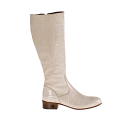 Treccani Milano - Http://www.treccanimilano.com/store/english/hers/her-shoes/riding-boots.html