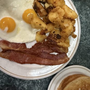 PJ's Restaurant - Two eggs, potatoes and bacon - Diners Near Me - Whitby, Ontario PJ's Restaurant - Two eggs, potatoes and bacon - Diners Near Me - Whitby, Ontario