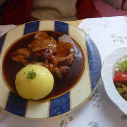 Zum Hahnenwirt - Schweinebraten