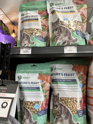 Off the Leash by null