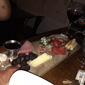 La Fe Wine Bar - Wine Bars Near Me - Palm Desert, California