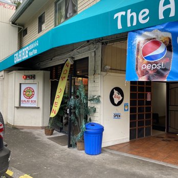 The HI Dive Bar - the entrance to the hi dive bar - Dive Bars Near Me - Kealakekua, Hawaii